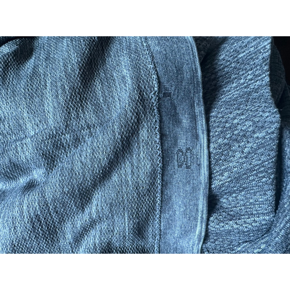 Women's Lululemon Heather Grey Long Sleeve Tee S - Picture 7 of 7